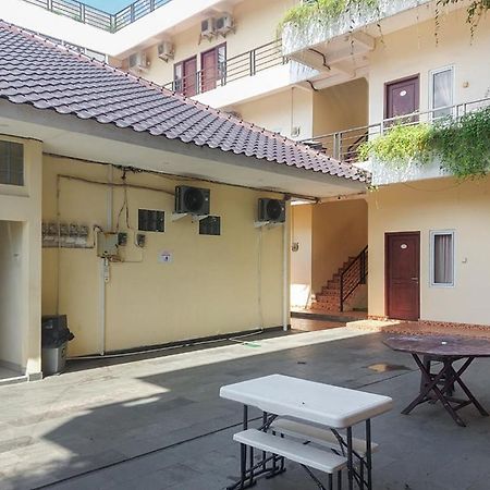 Fabel Homestay Палембанг Экстерьер фото